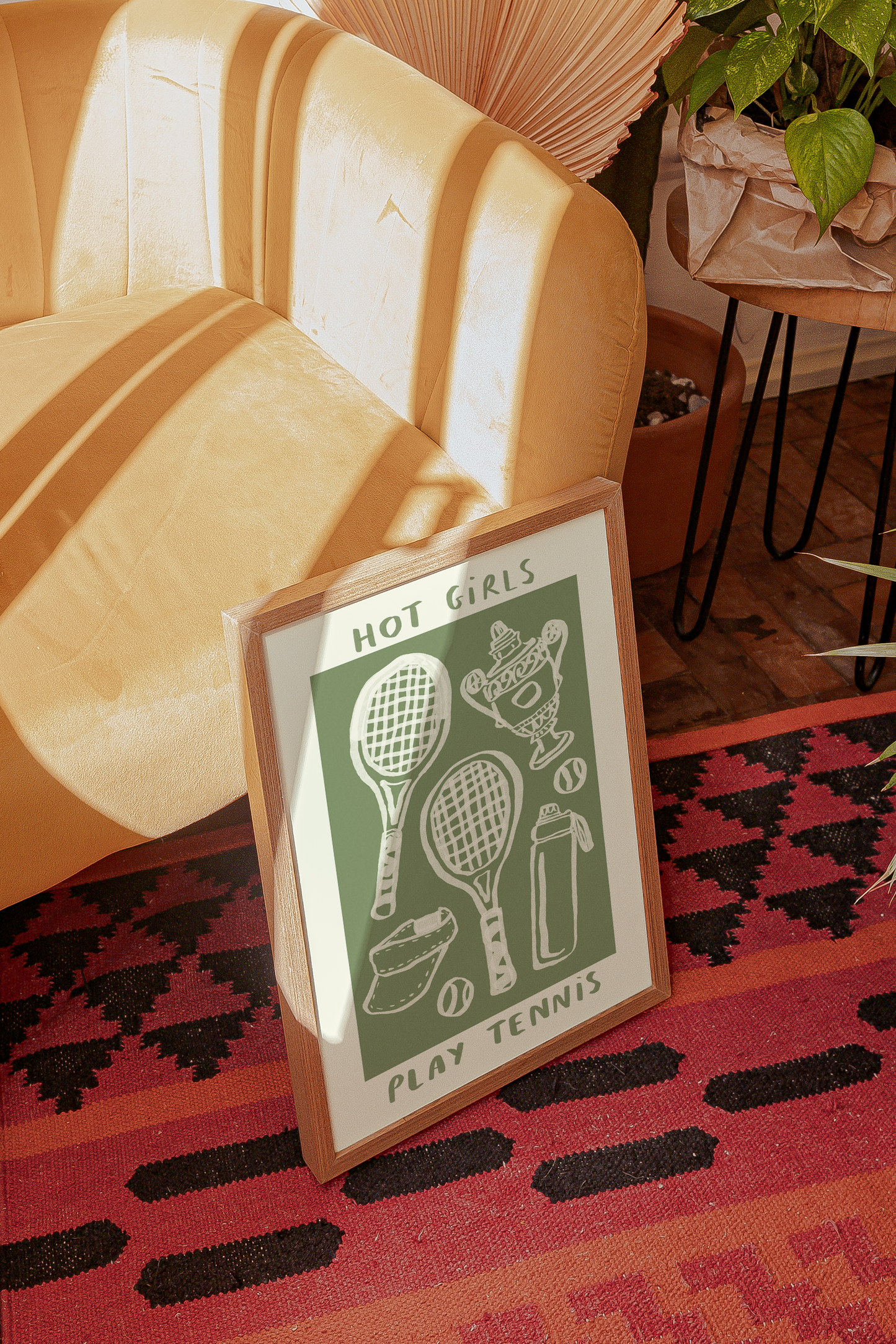 Hot Girls Play Tennis